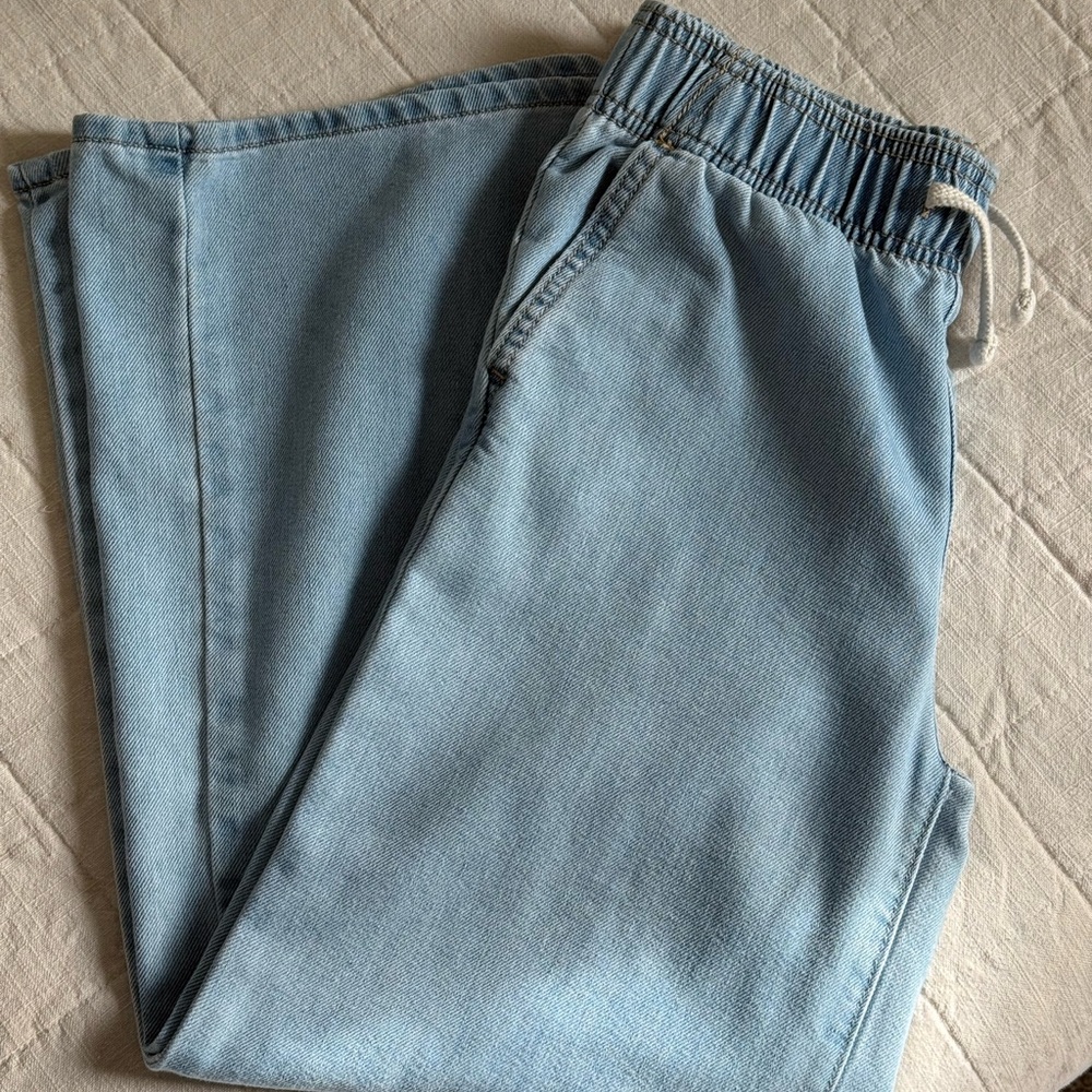 Old Navy Light Blue Relaxed Elastic-Waist Jeans